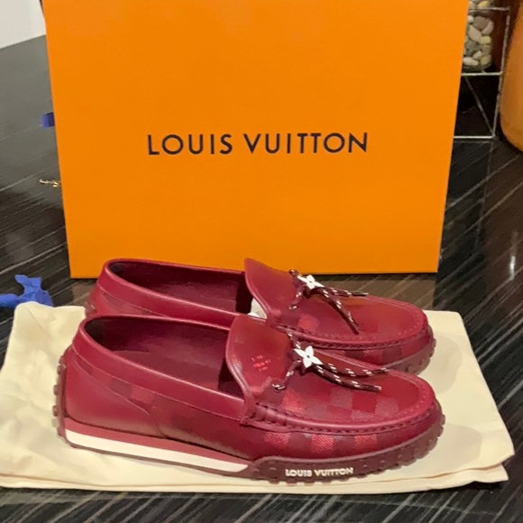 Authentic LOUIS VUITTON LOAFER Never worn size 7 - Picture 2 of 5
